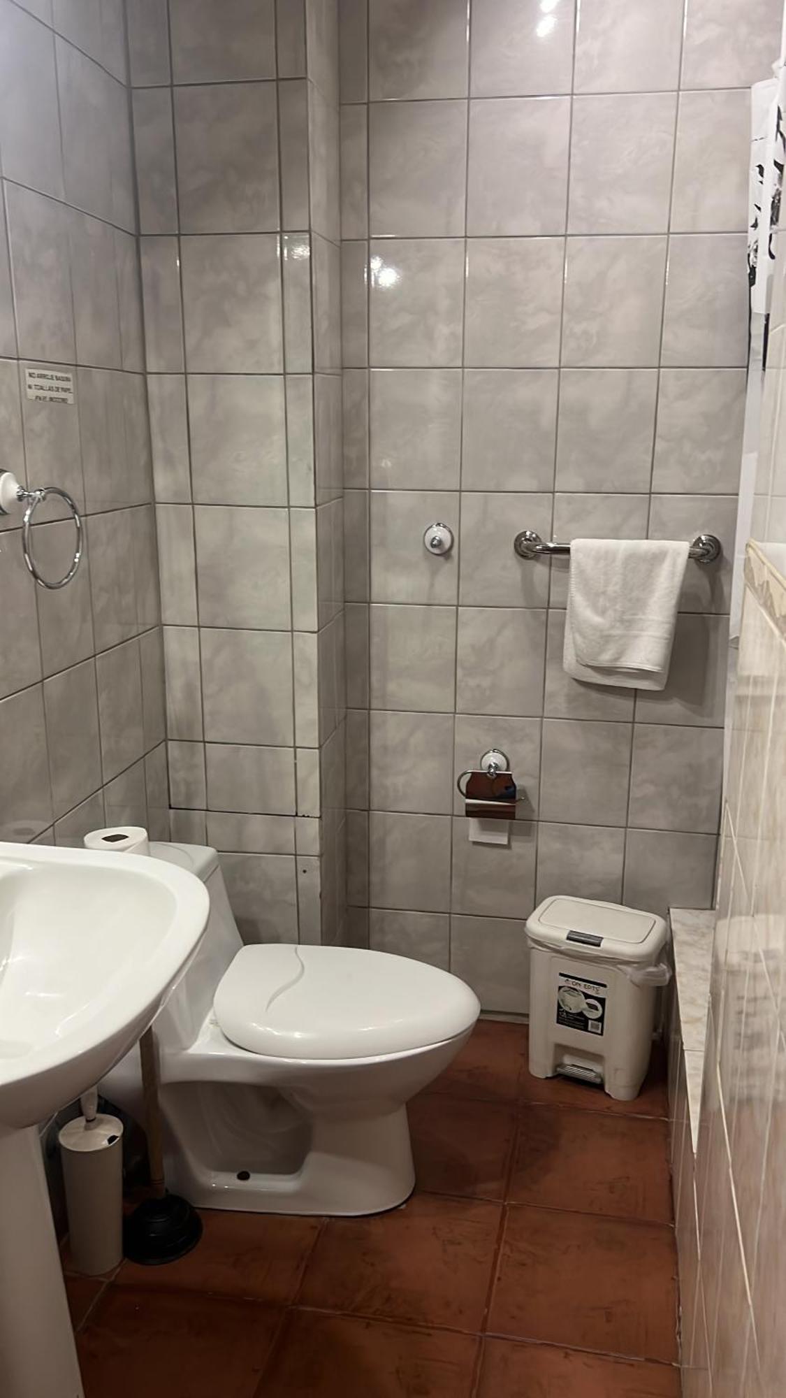 Hostal Victoria Пунта-Аренас Экстерьер фото